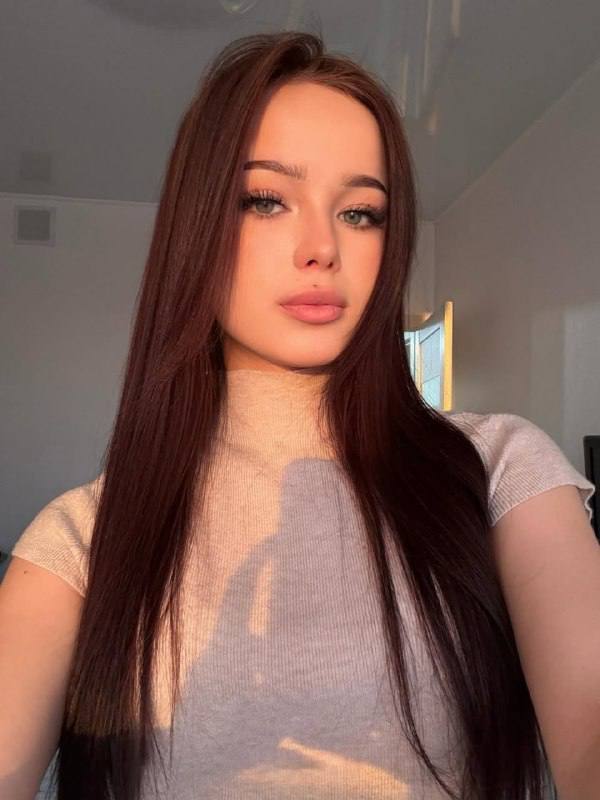Настя, 23 — анкета
